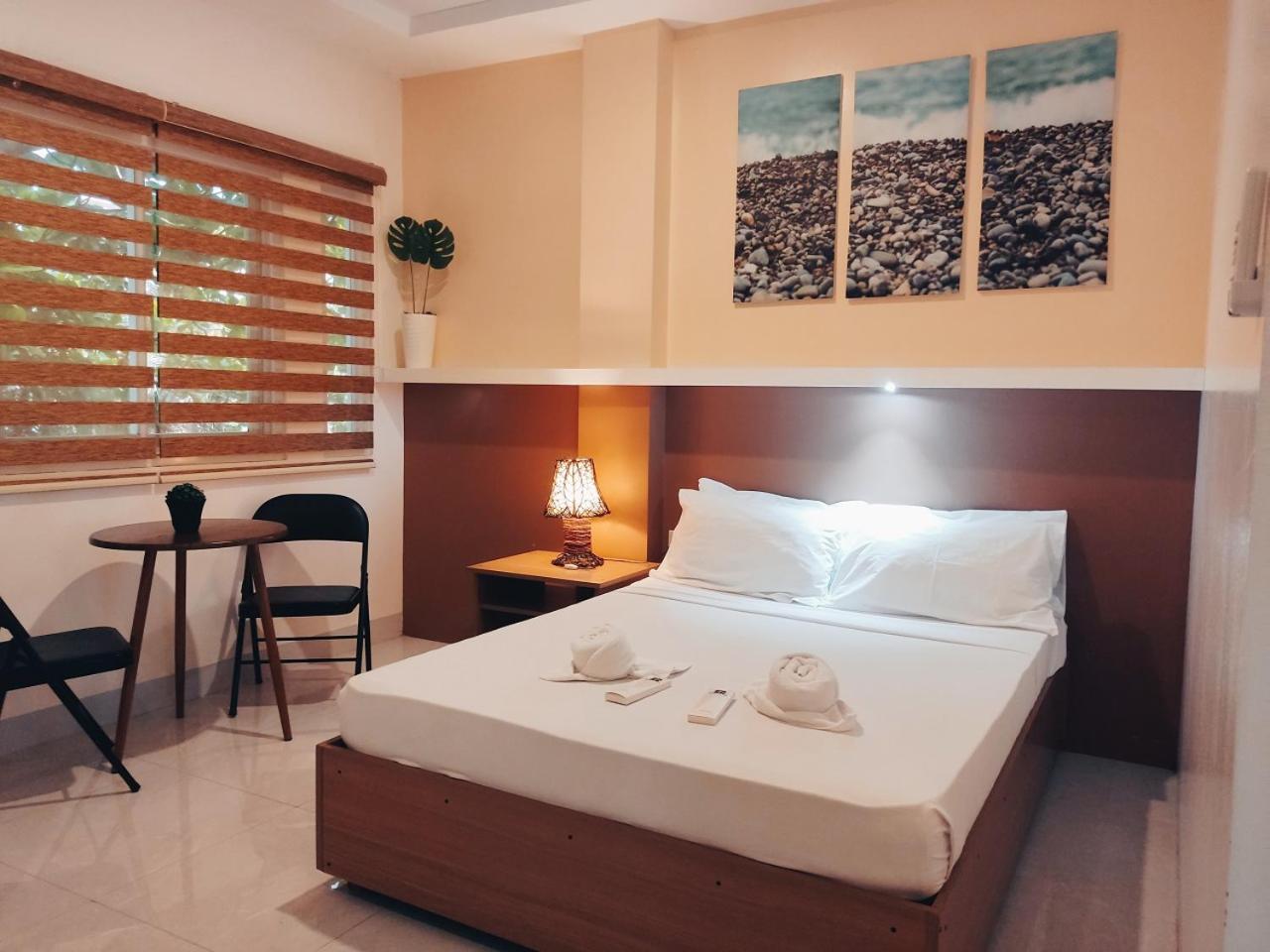 Aurelle Inn 黎牙实比 外观 照片